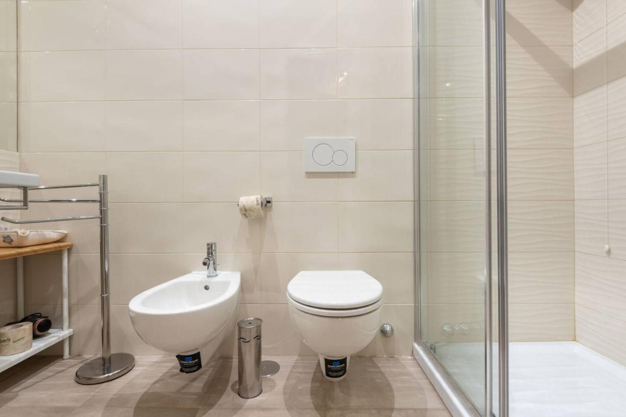 Restored Apartment - Stunning Pantheon View Rome Buitenkant foto